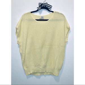 Round Neck Short Sleeve Oversized Knittted Sweater